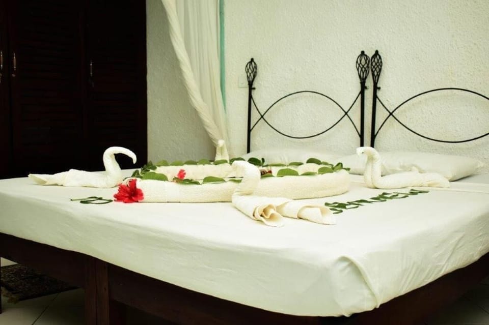 Deluxe Double Room | Free WiFi, bed sheets
