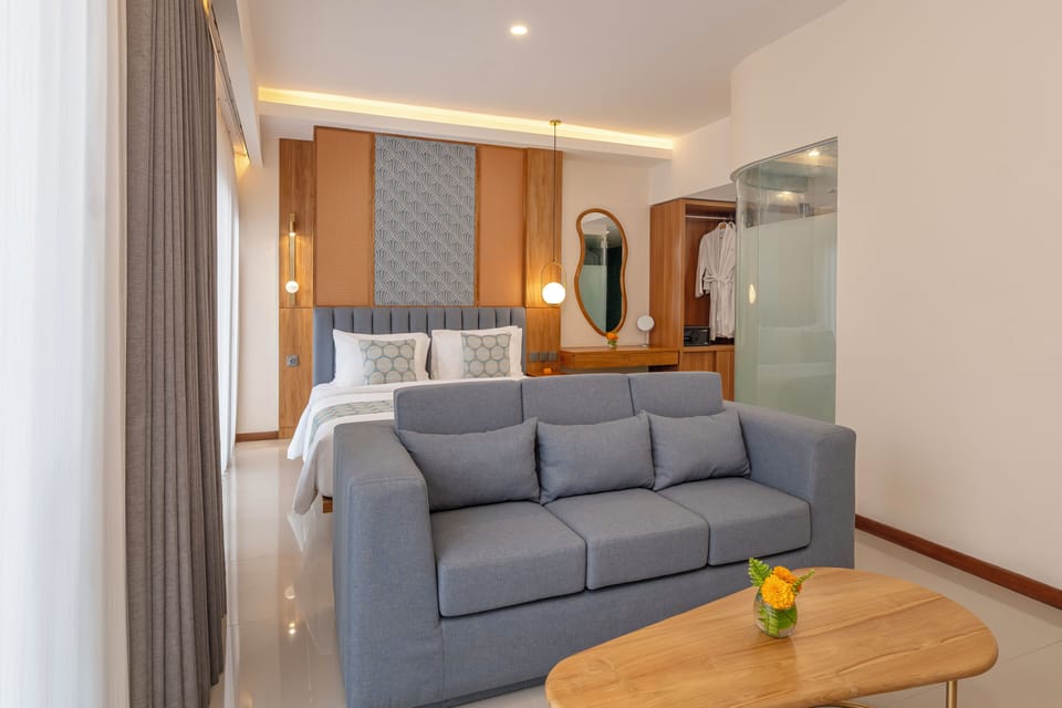 Premier Double Room, Balcony, City View | Minibar, in-room safe, desk, blackout drapes