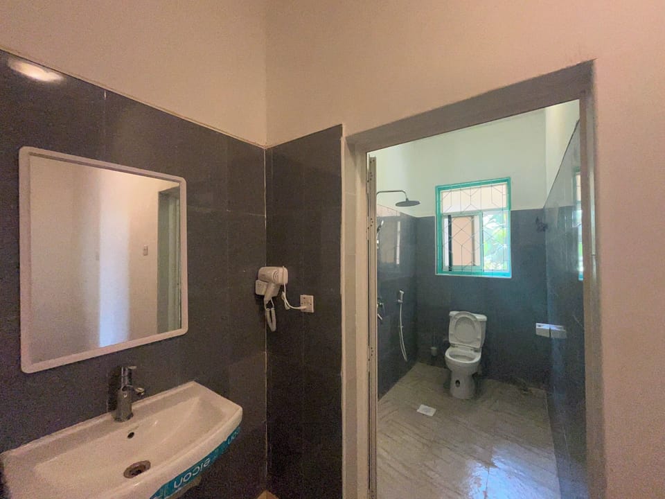 Superior Double or Twin Room, Balcony, Beach View | Bathroom | Slippers, bidet