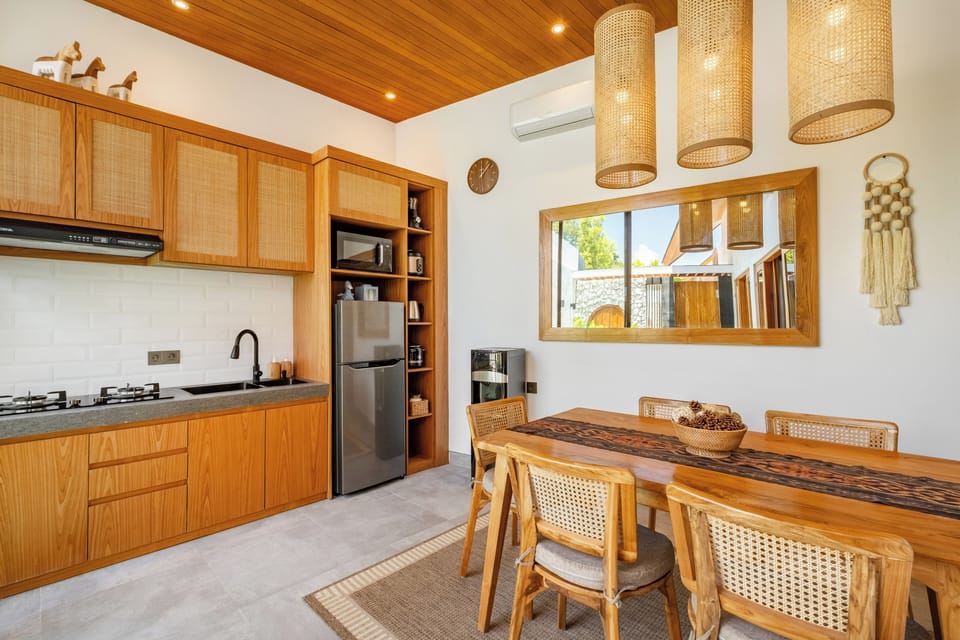 Deluxe Villa, 2 Bedrooms, Bathtub | Private kitchenette | Coffee/tea maker, electric kettle, toaster, rice cooker