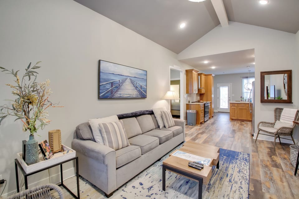 House (2 Bedrooms) | Interior