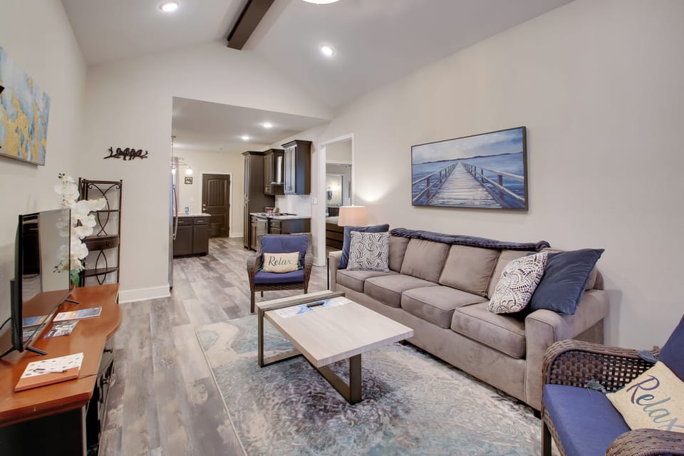 House (2 Bedrooms) | Front of property