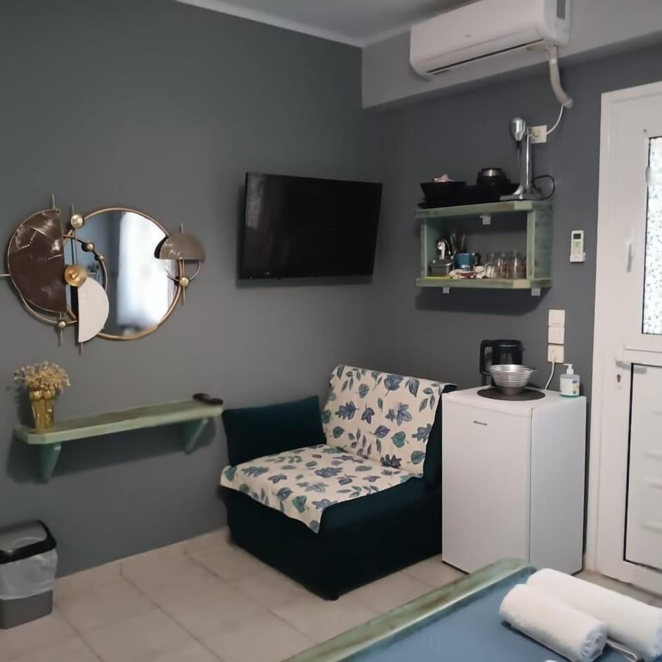 Double Room, Balcony, Courtyard View | Interior