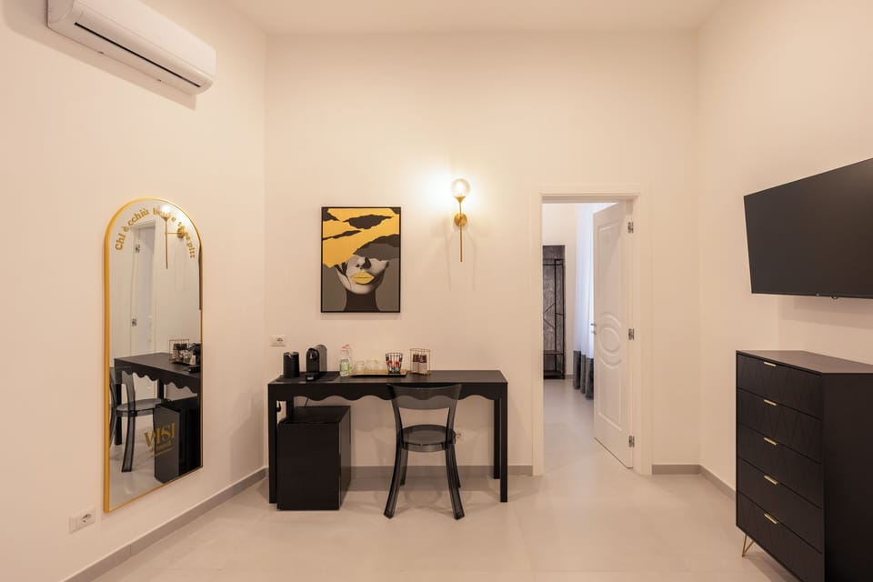 Deluxe Quadruple Room | Interior