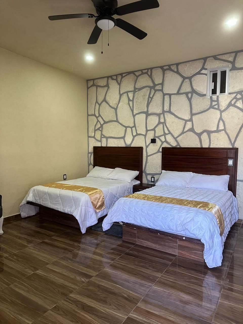 Comfort Twin Room | Desk, laptop workspace, free WiFi