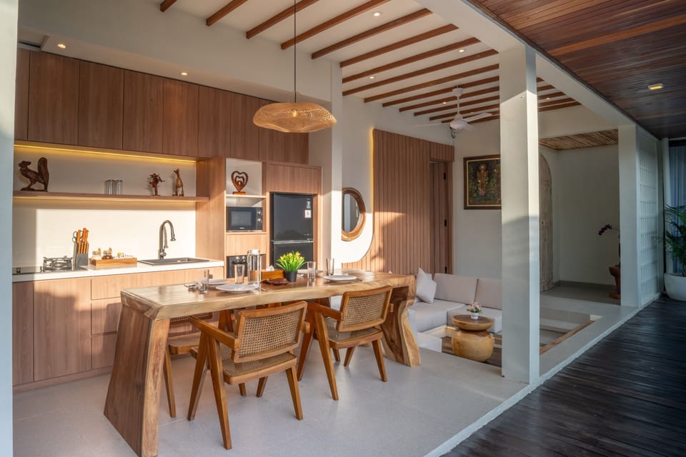 Superior Villa, Balcony, Garden View | Private kitchen | Mini-fridge, stovetop, coffee/tea maker, cookware/dishes/utensils