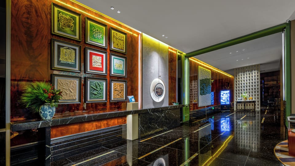 Elegant Hotel Guagnzhou Ersha Island Hotel in Guangzhou