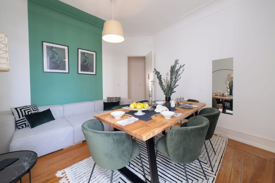 Comfort Apartment, 4 Bedrooms (Desterro Historical 4) | Living area