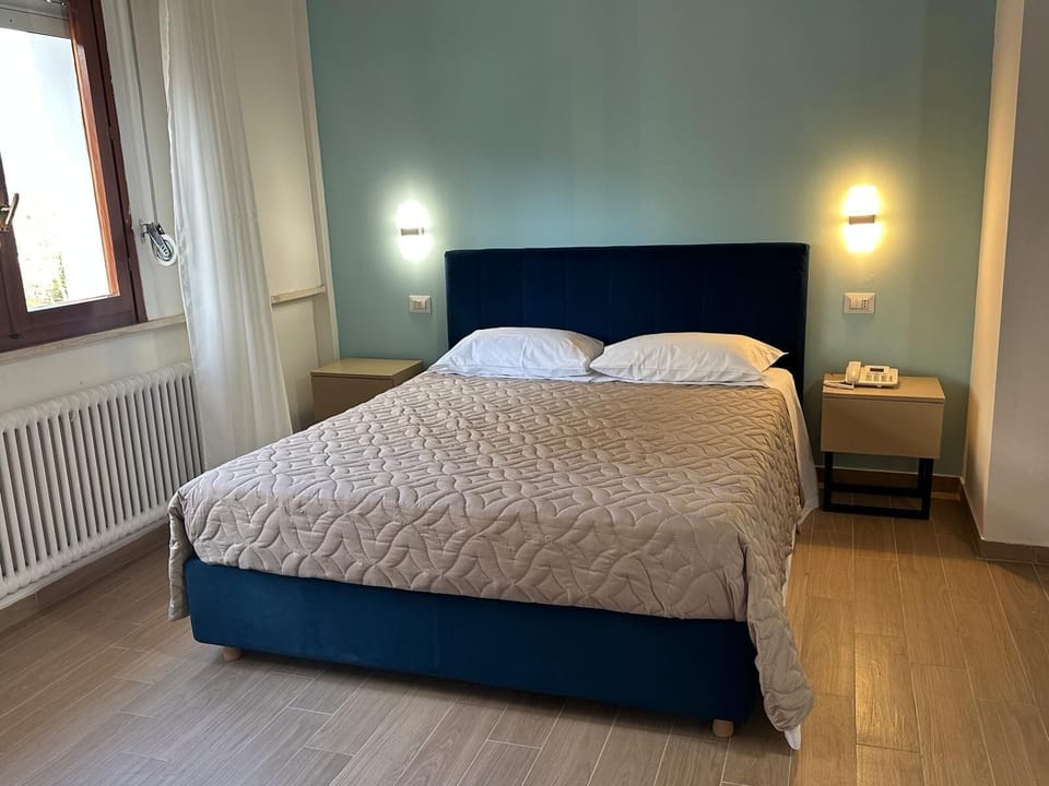 Double Room | Free WiFi