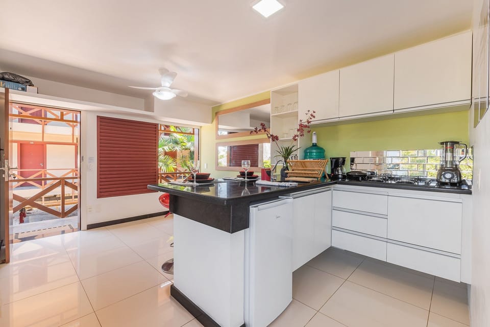 Basic Apartment | Private kitchen | Cookware/dishes/utensils