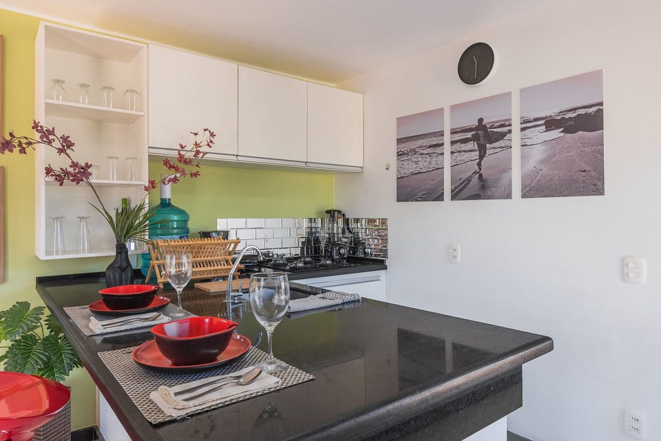 Basic Apartment | Private kitchen | Cookware/dishes/utensils