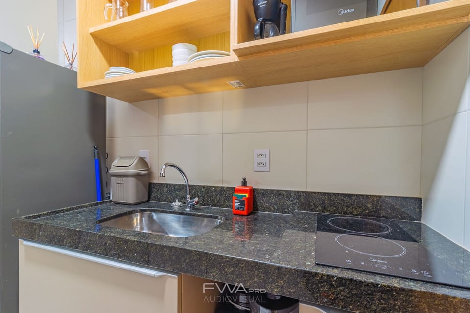 Basic Apartment | Private kitchen | Cookware/dishes/utensils