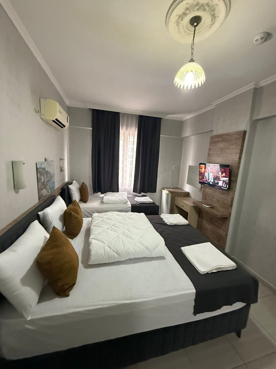 Family Room | Frette Italian sheets, premium bedding, down comforters, pillowtop beds