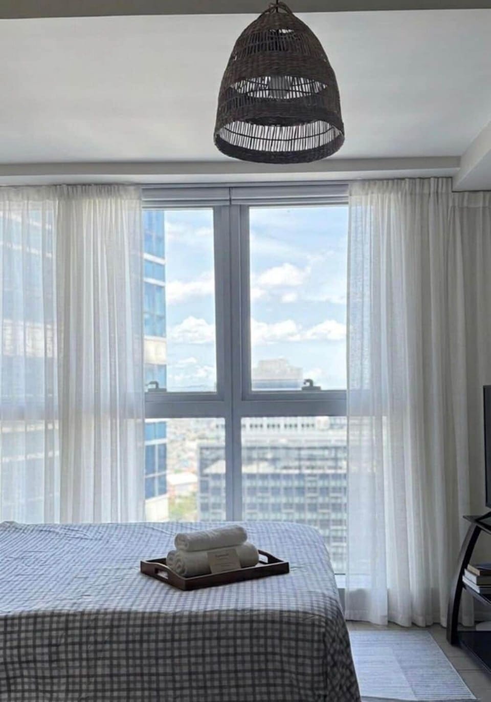 Apartment, City View | Interior