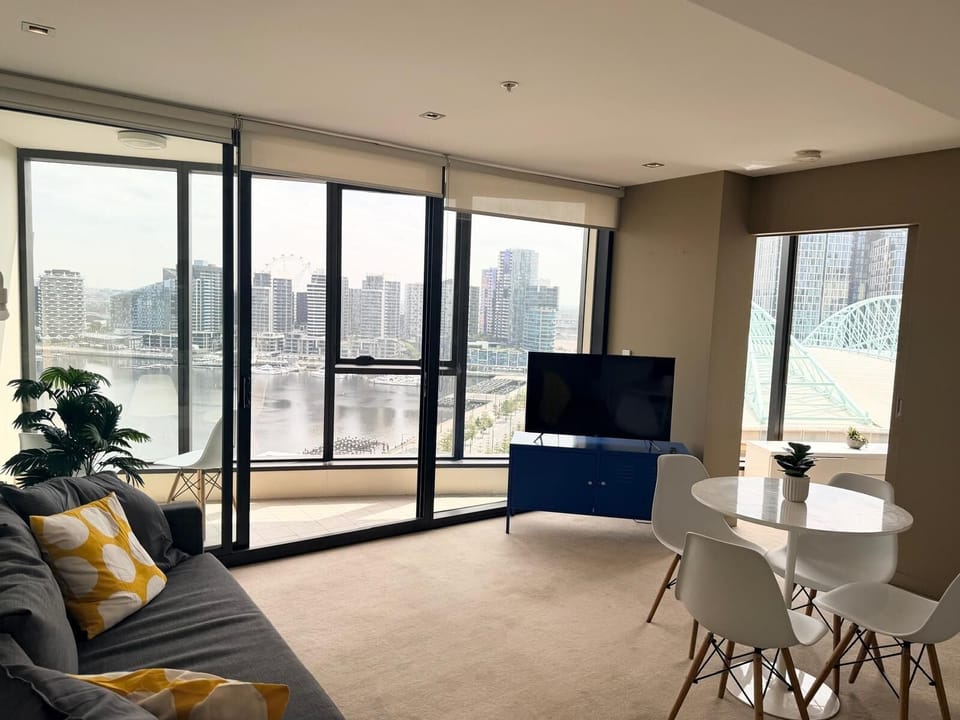 Superior Apartment, Bay View | Living area | 42-inch LED TV with cable channels