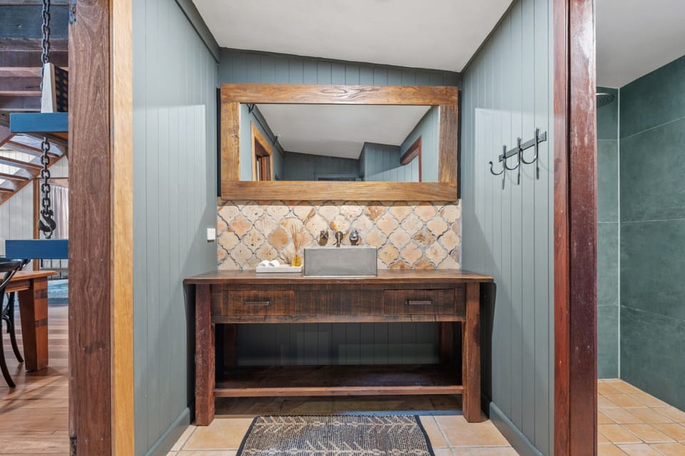 Apartment | Bathroom