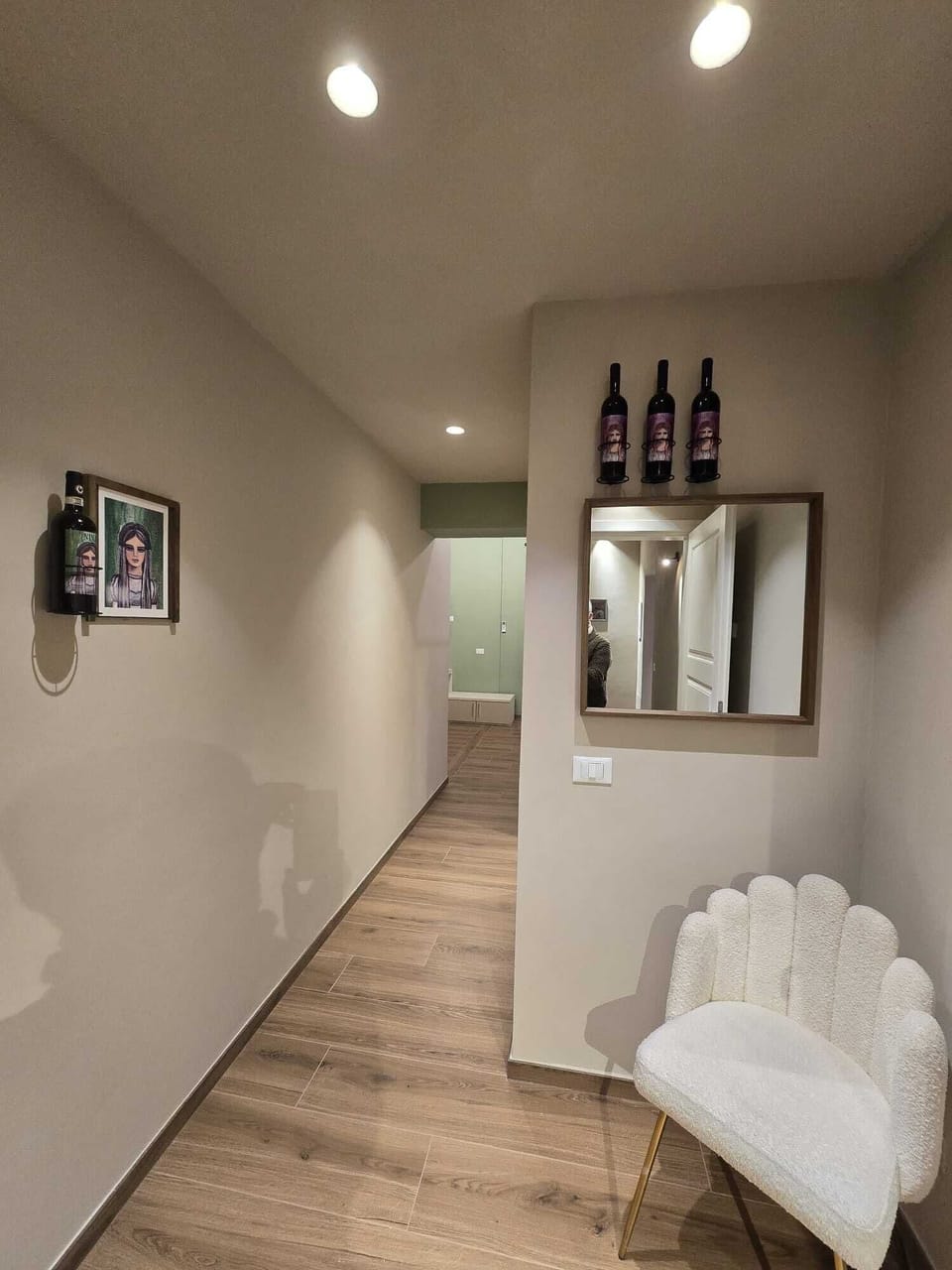 Deluxe Room | Blackout drapes, iron/ironing board, free WiFi