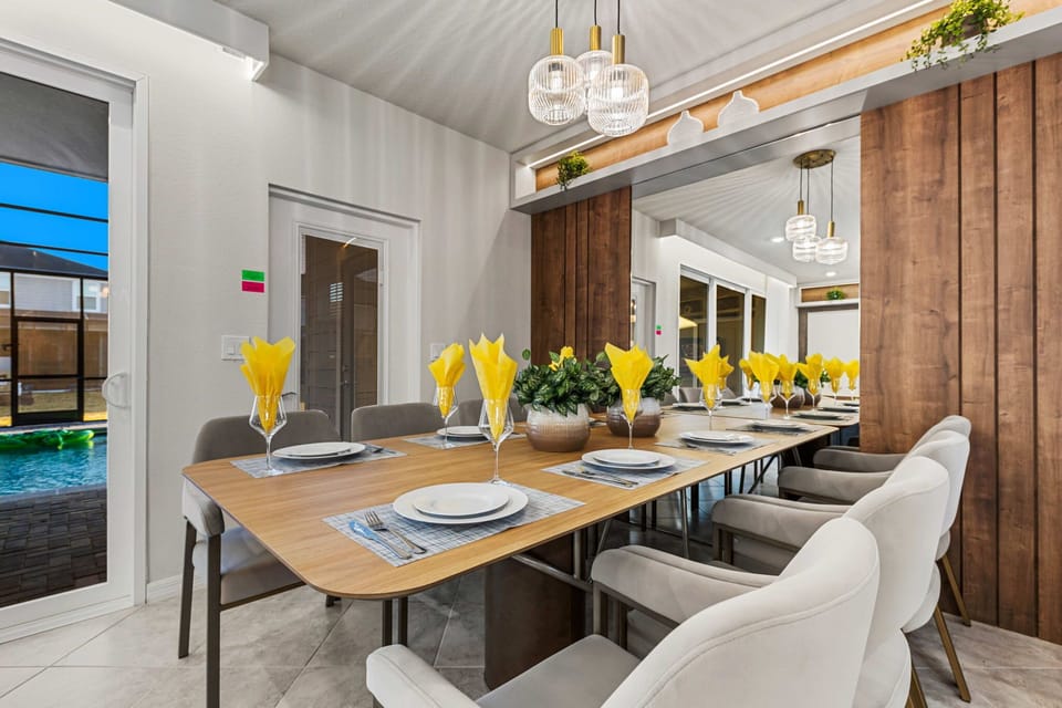 House | 5 bedrooms, Internet