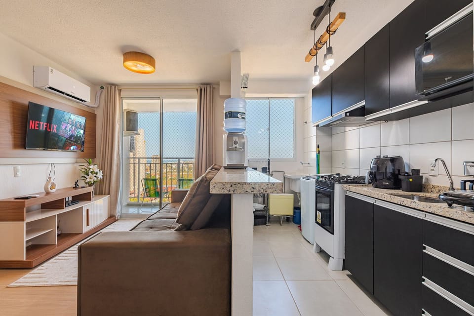 Basic Apartment | Private kitchen | Cookware/dishes/utensils
