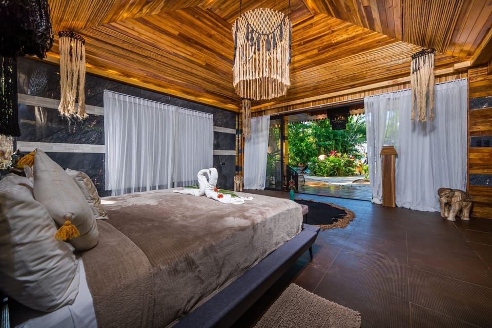 Luxury Ocean and Pool Front Bungalow | Premium bedding, pillowtop beds, in-room safe, individually decorated