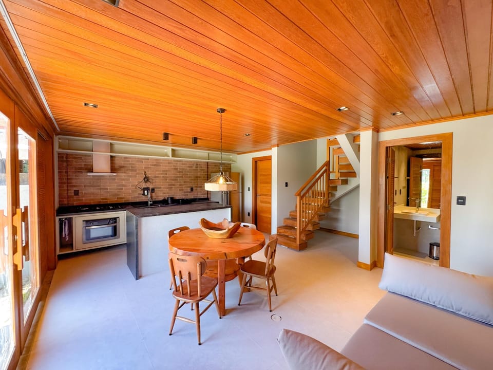 Deluxe Villa, Sea View | Interior