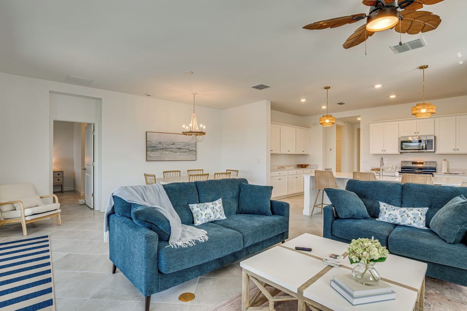 House (3 Bedrooms) | Interior