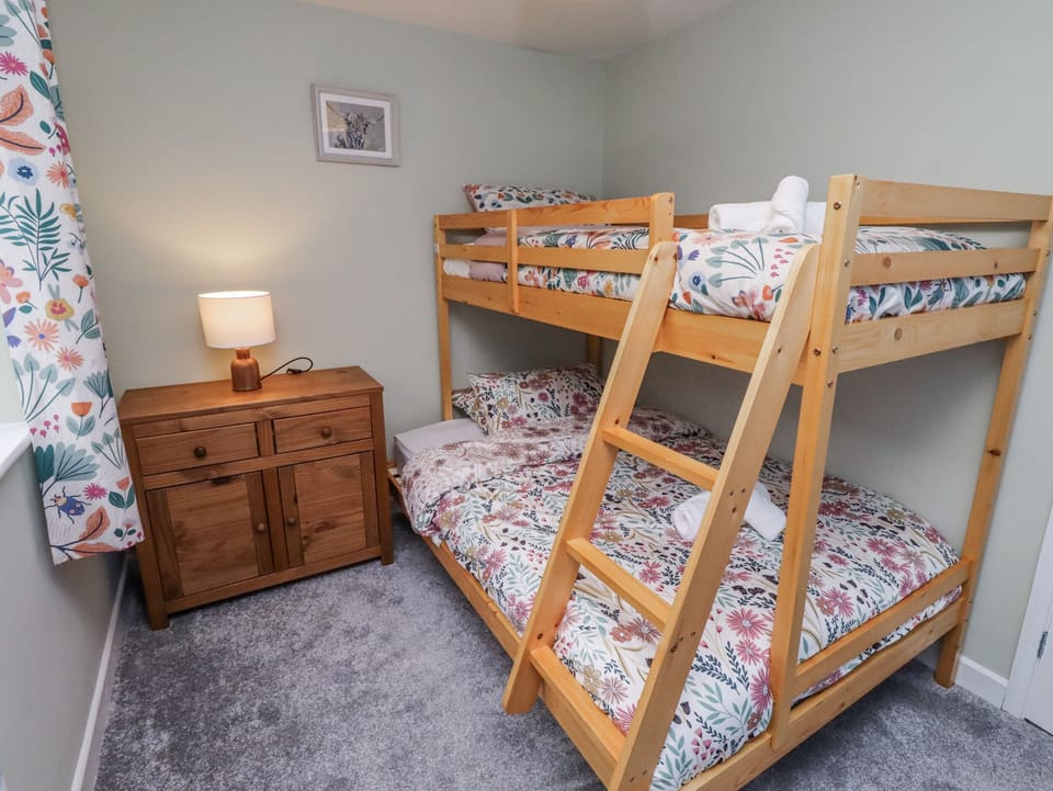 3 bedrooms, individually decorated, individually furnished, free WiFi