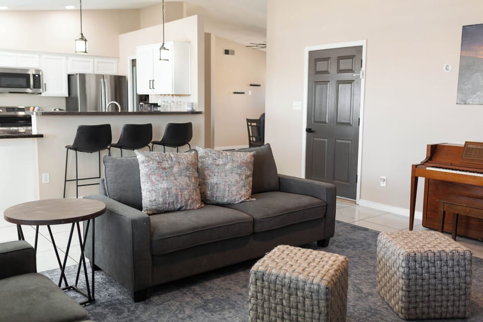 Deluxe House, Private Pool | Living area