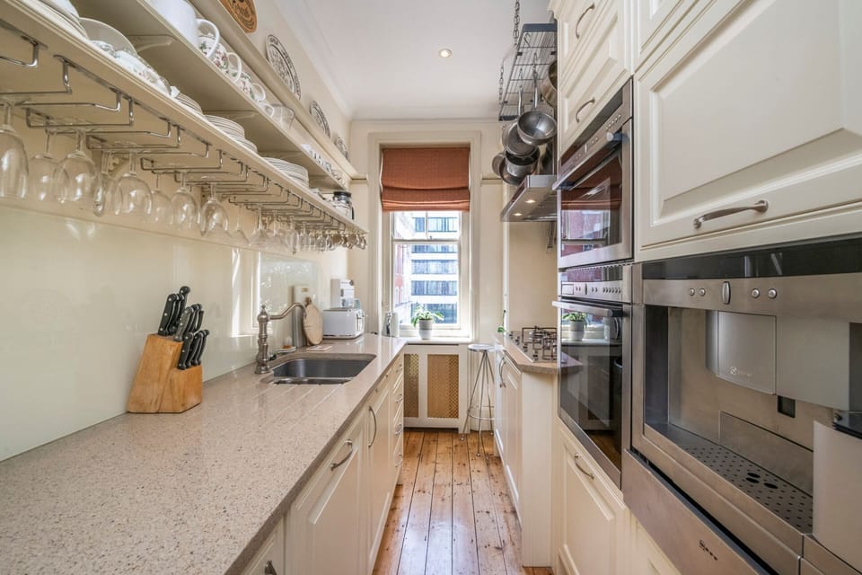 Condo, Multiple Beds, Kitchen, City View (GPS102, 2) | Private kitchen