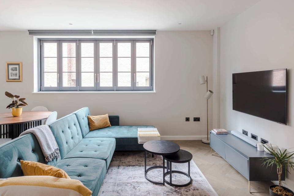 House, Multiple Beds, Kitchen, City View (Huntsworth Mews 7) | View from room