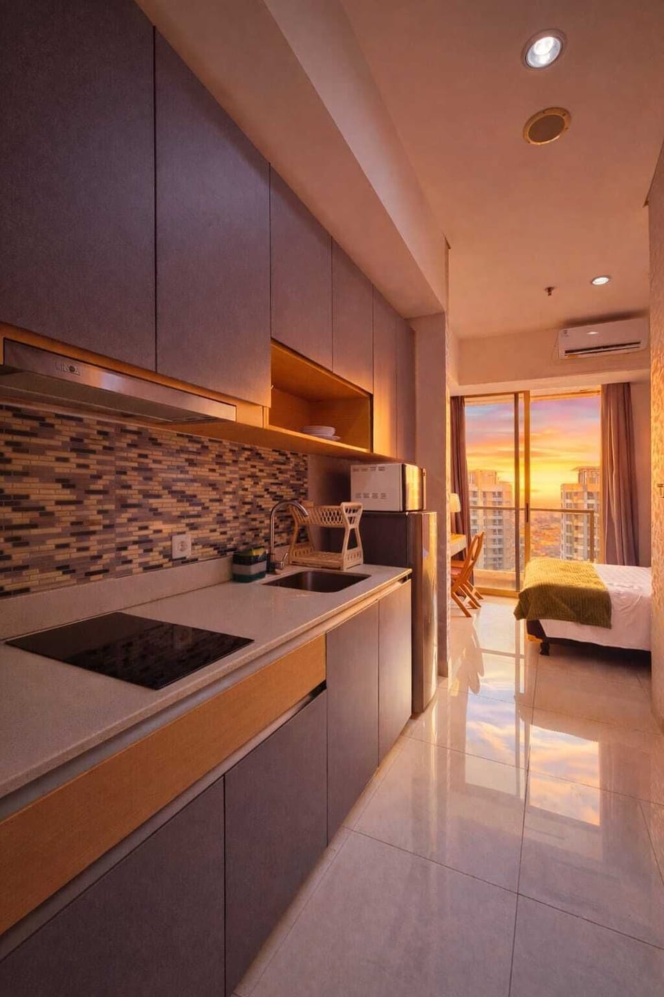 Studio, 1 Bedroom, City View | Iron/ironing board, free WiFi