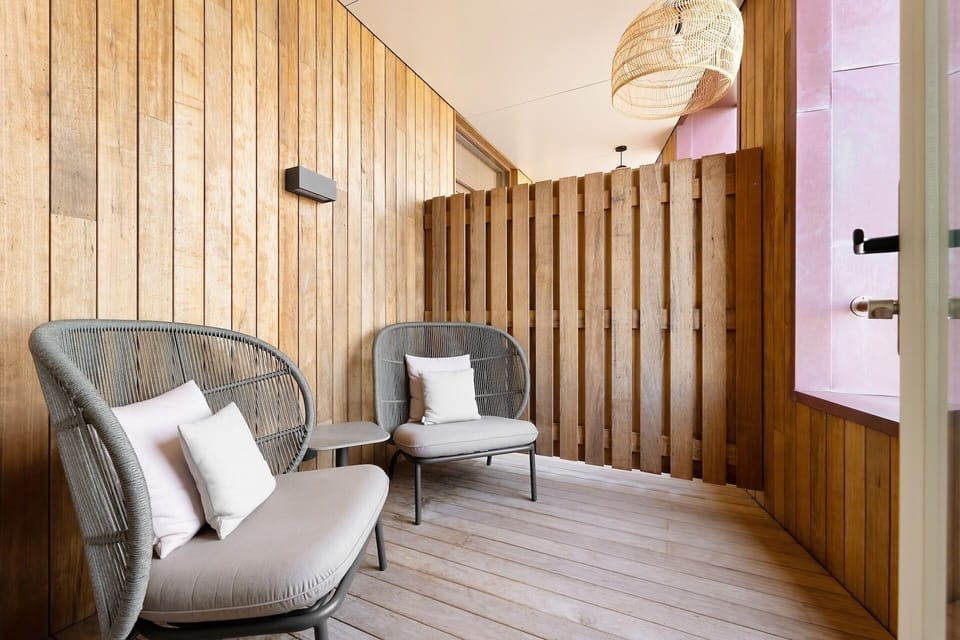 Deluxe Apartment, Balcony, City View | Balcony