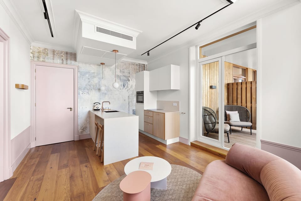 Deluxe Apartment, Balcony, City View | Private kitchen