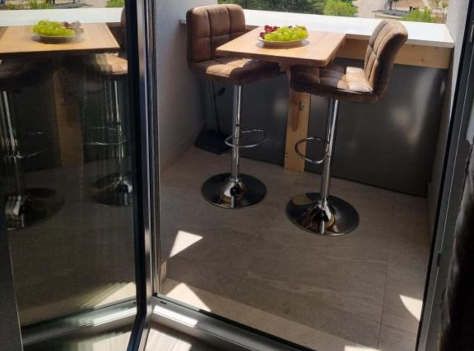 Studio (Studio Apartment with Loggia and SeaV) | Balcony