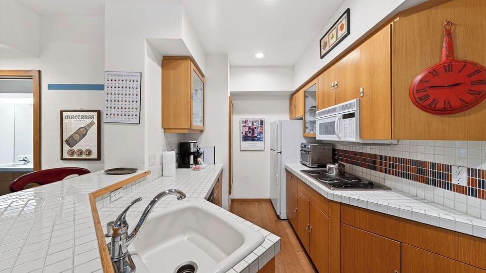 Apartment (1 Bedroom) | Interior