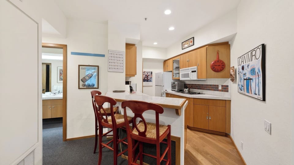 Apartment (1 Bedroom) | Interior