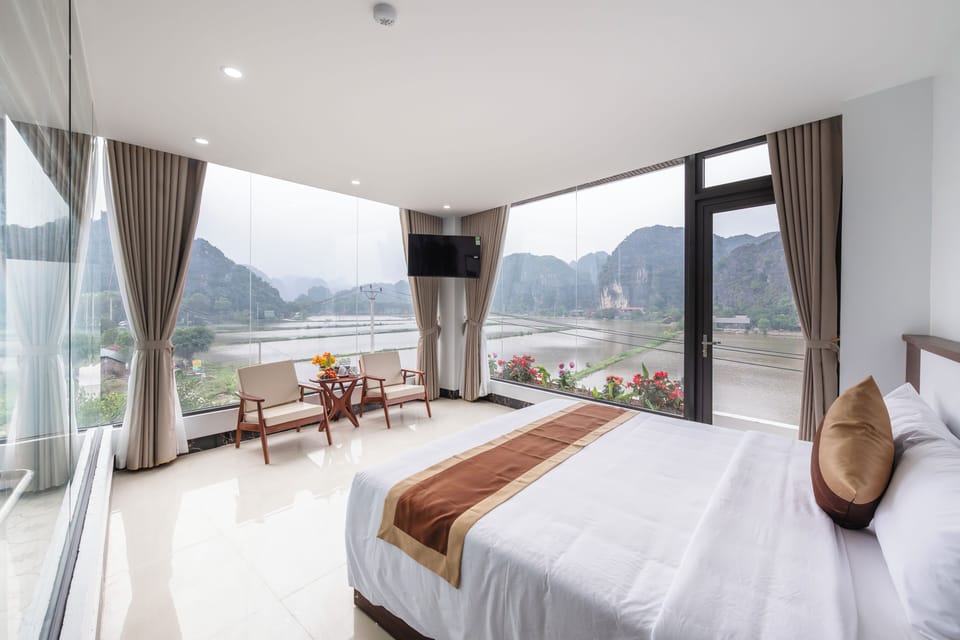 Panoramic Double Room, Balcony, Mountain View | Minibar, blackout drapes, soundproofing, free WiFi