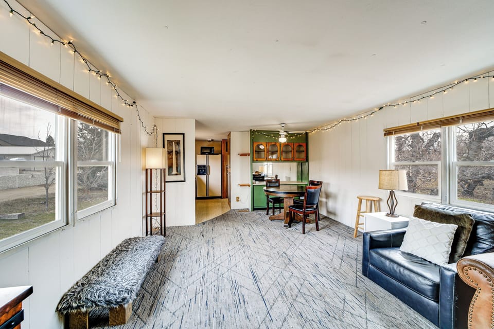 House (2 Bedrooms) | Interior