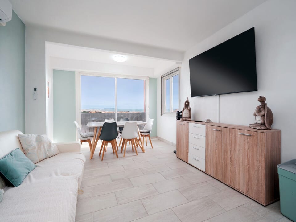 Apartment | Living room