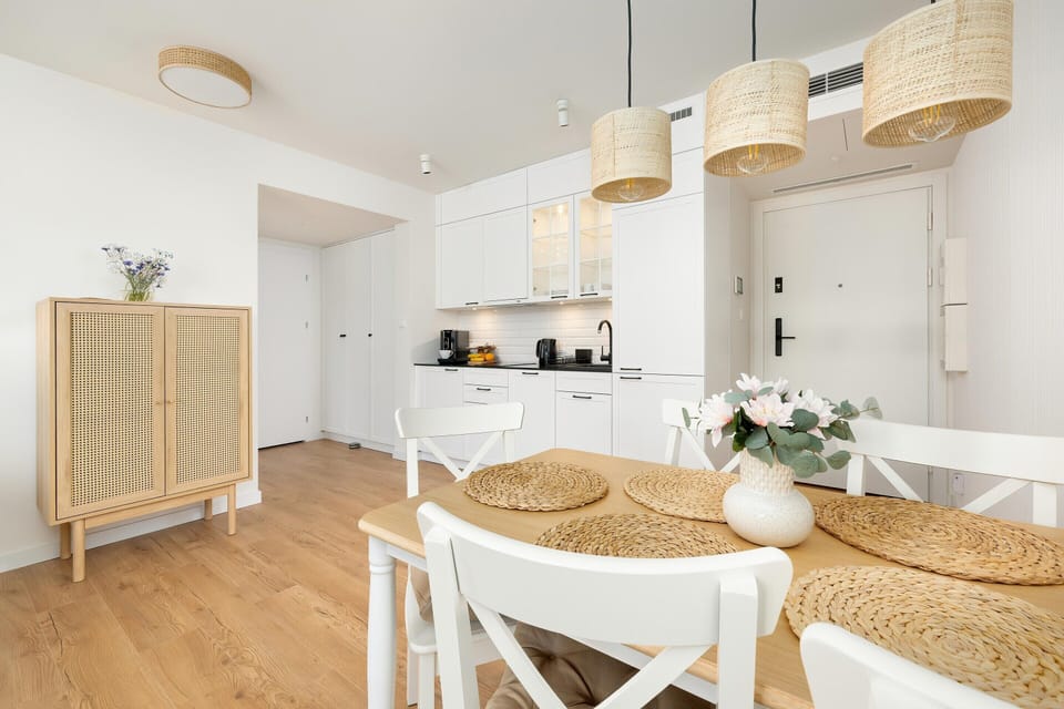 Apartment | Dining