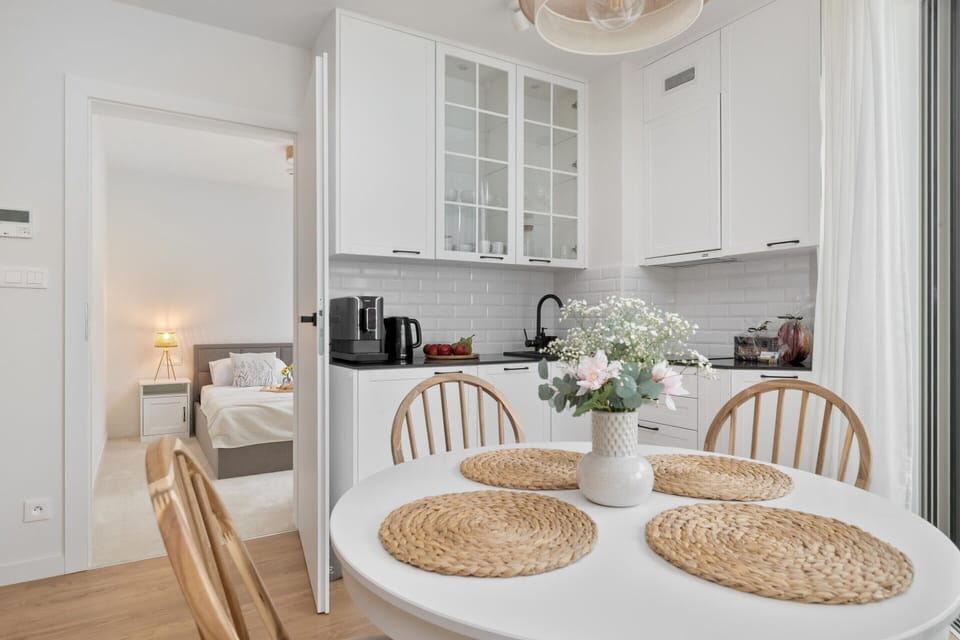 Apartment | Dining
