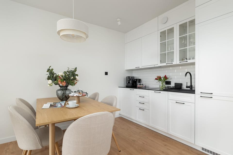 Apartment | Dining