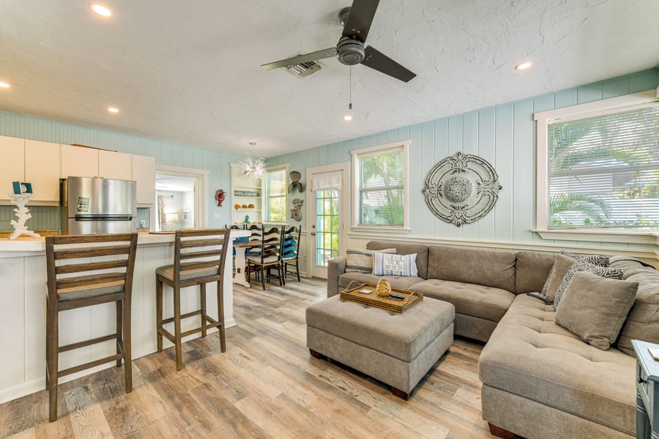 Cottage (2 Bedrooms) | Front of property