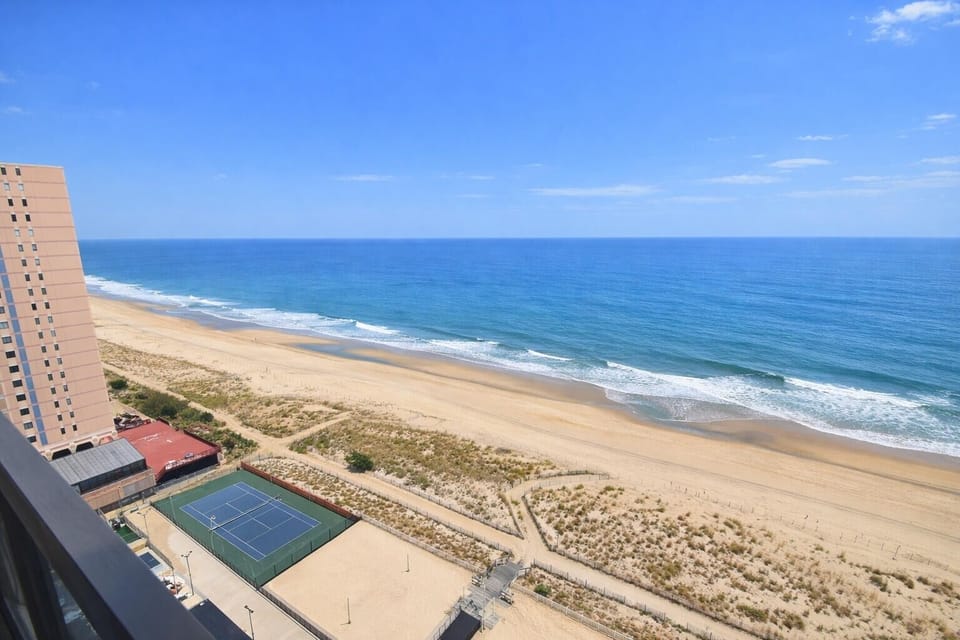 Studio | Beach