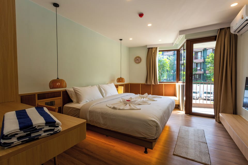Condo, Balcony | WiFi (free)