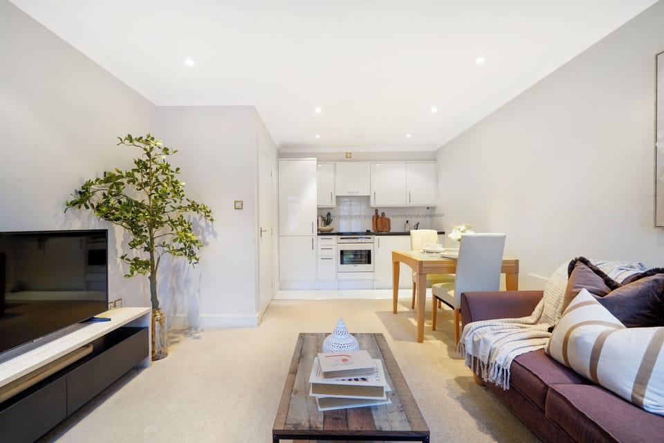 Apartment, Non Smoking | Living area