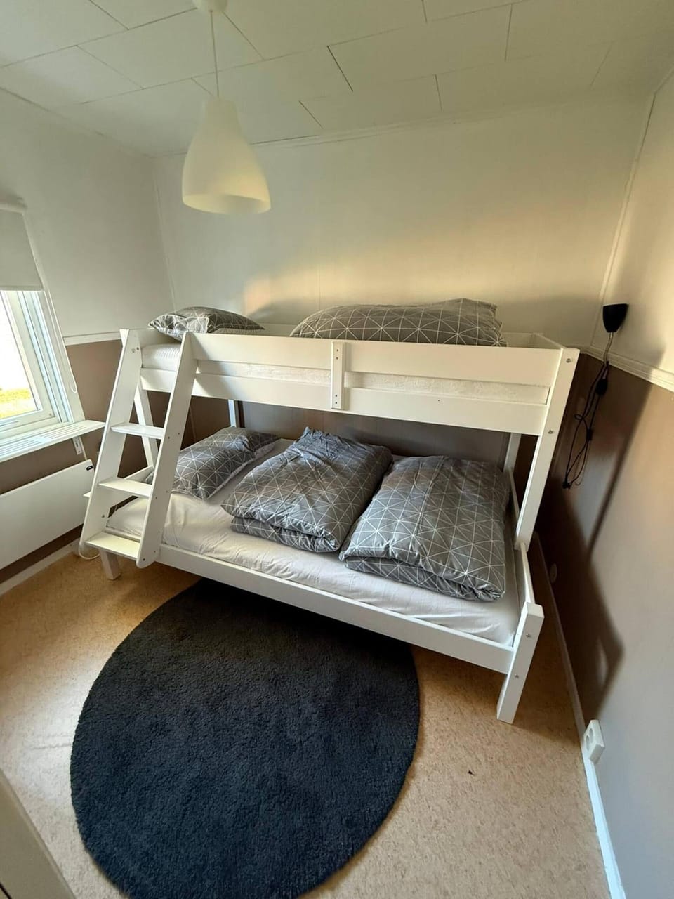 House, 2 Bedrooms, Fireplace, Garden View | 3 bedrooms