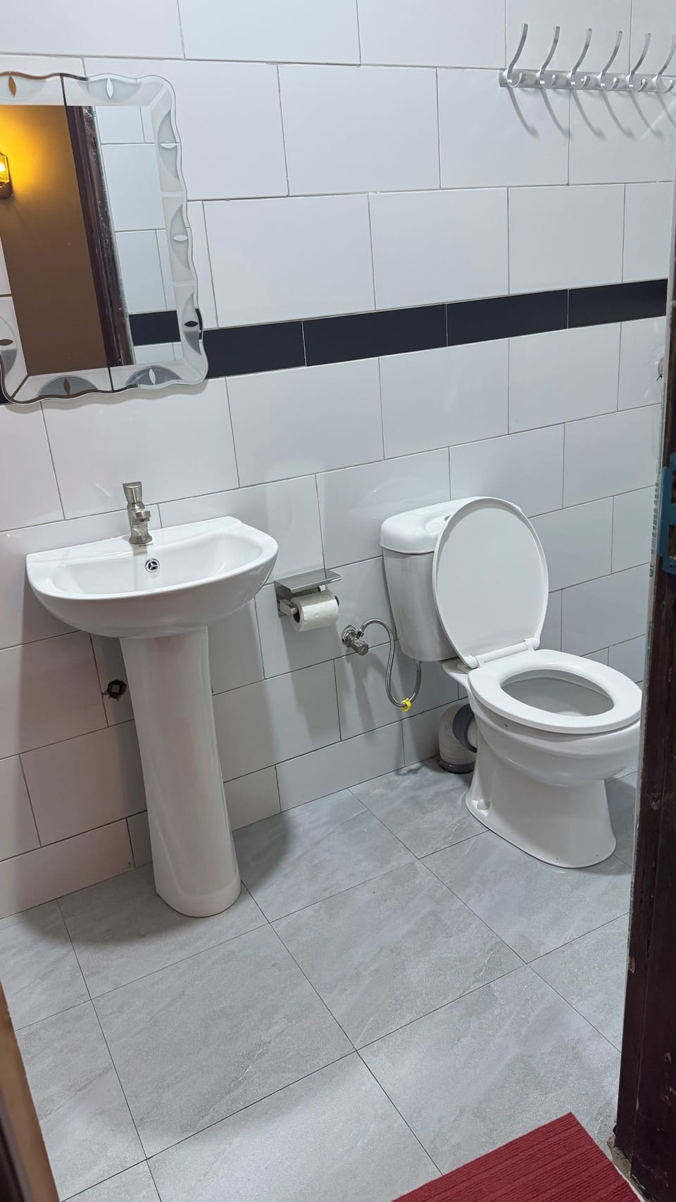 Standard Single Room, City View | Bathroom | Shower, towels, soap, toilet paper