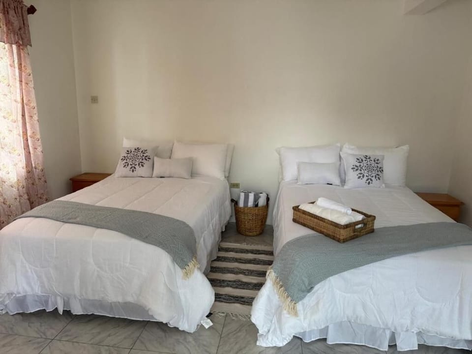 Double or Twin Room | WiFi (free), bed sheets