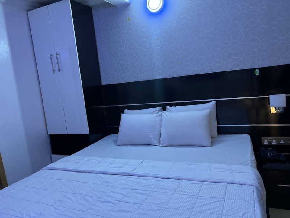 Deluxe Room | Free WiFi